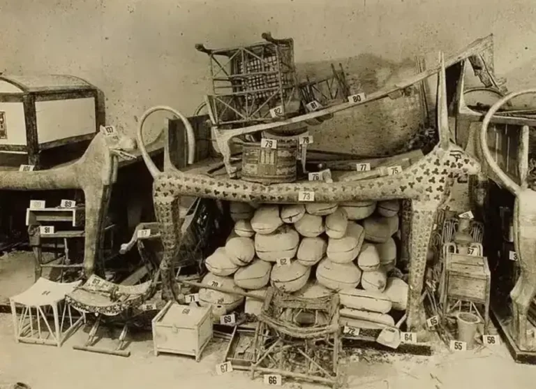 فروش مجسمه به سرقت رفته در لندن