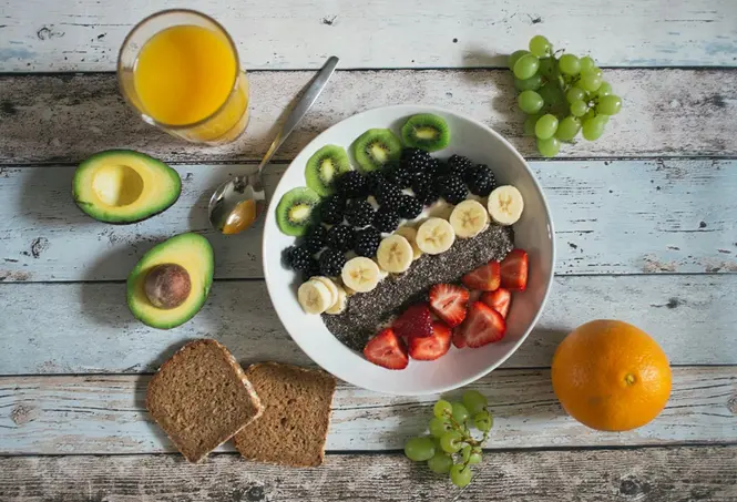 مشکلات مصرف کم فیبر